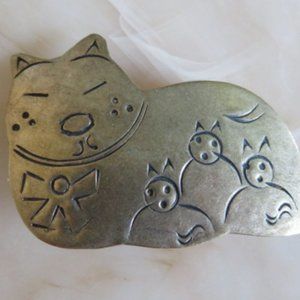 Metal Cat Brooch Folk Art Cute (F6)